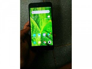 Redmi note 5a hai sim nứt kính sử dụng o