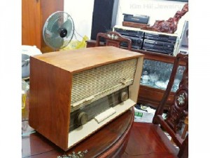 Radio đèn thập niên 50 Erres RA615 made