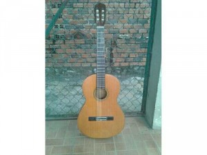 Đàn guita classic tập