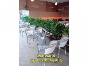 Bàn ghế nhựa giả mây trực tiếp sản xuất
