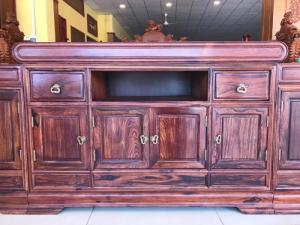Tủ Ti Vi 3 Cục Tuyển Vân Không Giác Hàng Tiêu Chuẩn