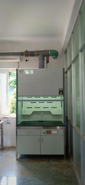 Tủ Hút Khí Độc Chịu Acid Model LV-FH12A (Hàng có sẵn)