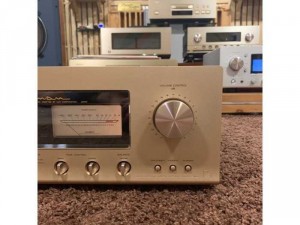 Amply : LUXMAN L-509 S (vỏ piano )