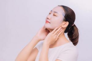 Mặt nạ dưỡng trắng da - mặt nạ da sinh học Yose