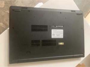 Dell inspiron 15 3576, intel core i5-8250u, DDR4 4G,Hdd 1T