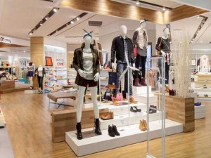 Shop quần áo cần tuyển NVBH