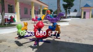 Cần bán đu quay, mâm xoay vận động cho trẻ em mầm non