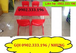 Bàn nhựa cho bé rẻ nhất, bàn nhựa mầm non giá rẻ