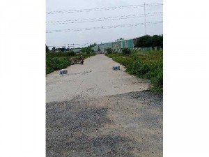 Mình đang cần bán mấy lô đất gần bệnh vi