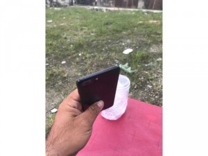 kẹt tiền bán 7plus zin