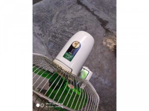 Quạt Sanyo gật gù