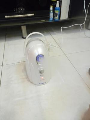 Máy xông mặt Beauty Skin cho Nữ .