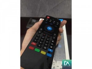 Remote Air Mouse KM900 Điều khiển bằng giọng nói!