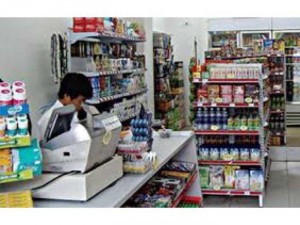 Cần 2 bạn trong coi cửa hàng phụ chị