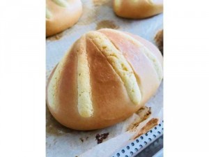 Bánh Mì Bắp Kem Sữa Tươi phô mai
