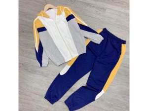 ????bộ thể thao xịn đẹp dành cho ce mặc đc ngay đầu vụ ????Bộ mũ phối màu chuất và trẻ trung .