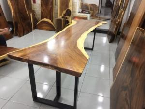 Bàn gỗ me tây nguyên tấm dài 2.44m rộng 85-50-87 cm