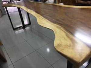 Bàn gỗ me tây nguyên tấm dài 2.44m rộng 85-50-87 cm