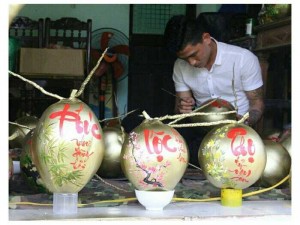 Vẽ DỪA thư pháp và khắc DƯA HẤU