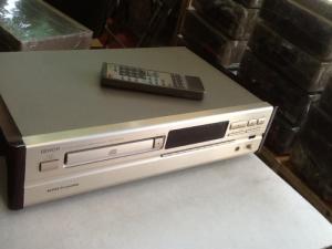 Bán chuyên CD Denon 1515 ALG màu vàng tranh hàng bải tuyển chọn từ nhật về long lanh