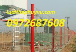 Hàng rào mạ kẽm nhũng nóng,hàng rào bẻ tam giác hai đầu giá tốt
