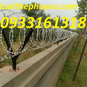 Sản xuất dây kẽm gai hình dao, dây kẽm lam chống trộm giá tốt nhất