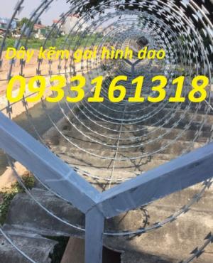 Dây thép gai hình dao chống trộm bảo vệ nhà, biệt thự, nhà xưởng, trường học