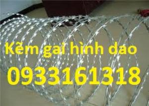 Dây thép gai hình dao chống trộm bảo vệ nhà, biệt thự, nhà xưởng, trường học