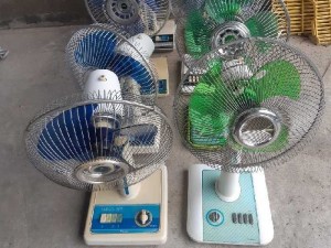Chuyên Quạt Nhật các loai.