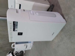 Máy lọc không khí.Máy hút ẩm