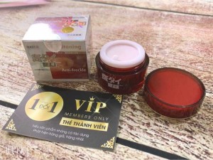 KEM NÁM ANTI-Fleckle đỏ Chính Hãng