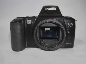 Body máy film Canon EOS Kiss black
