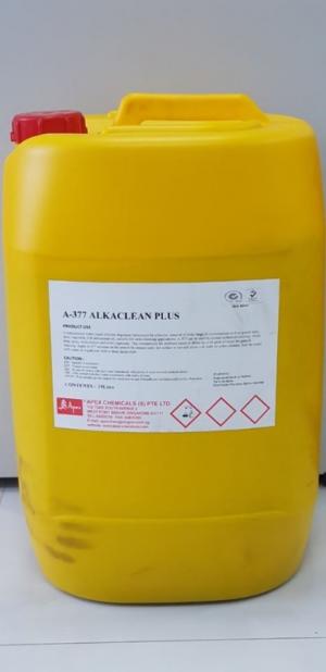 Tẩy rửa dầu nhớt máy công nghiệp