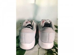 bán đôi Nike của nữ hàng auth