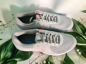 bán đôi Nike của nữ hàng auth