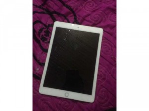 ipad pro 9.7 4g+wifi 32gb vàng gold