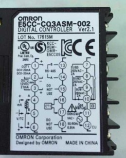 Đồng hồ nhiệt độ E5CC-CQ3ASM-002