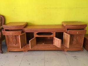 Tủ Ti Vi Mặt Bầu 2 Bên Trơn Kiểu Mới Dài 2m4
