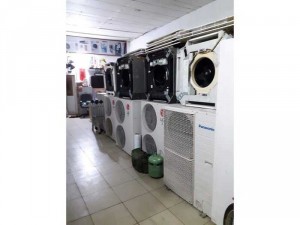 bán thanh lý giá dẻ điều hoà âm trần pánasonic