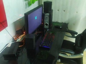 Do kẹt tiền em muốn bán dàn máy kèm luôn