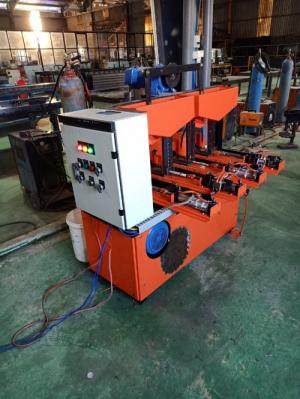 Máy taro ren đai ốc tự động 4 ĐẦU 7 LOẠI