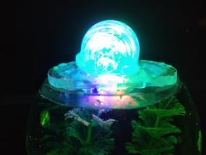 Quả cầu nước để bàn