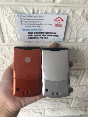 Motorola V3i - nắp gập, bền đẹp, pin khỏe, loa to.