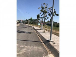 cần bán đất nền sổ hồng MT 835 Long Thượng