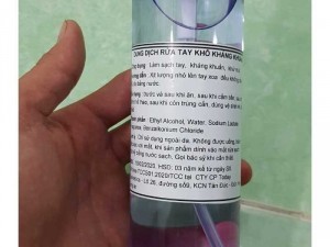 Nước rửa tay khô