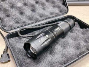 Đèn pin siêu sáng XML-T6