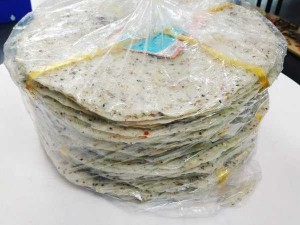 Bánh tráng nước dừa tam quan (bình định)