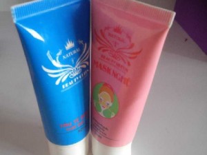 Combo mask nghệ và tẩy tế bào gia chết