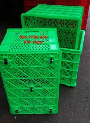 Sóng nhựa lớn có bánh xe đựng hàng may mặc giá rẻ