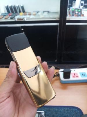 Điện thoại nokia 8910 nguyên bản mạ vàng